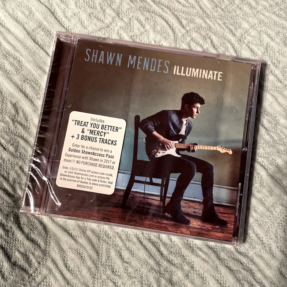 Shawn Mendes Illuminate deluxe CD